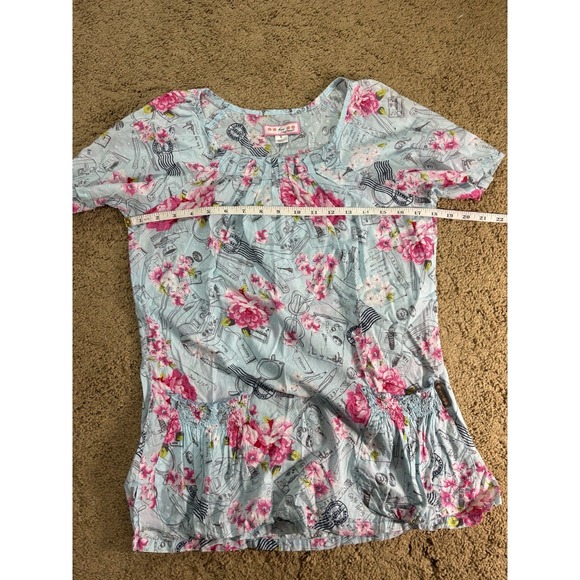 Koi by Kathy Peterson Scrub Top Women Small Mon Amour Floral Square Neckline - Picture 6 of 7
